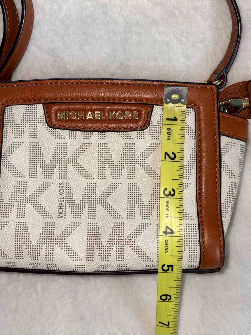Michael Kors Selma Mini Messenger Crossbody Bag - Picture 7 of 11